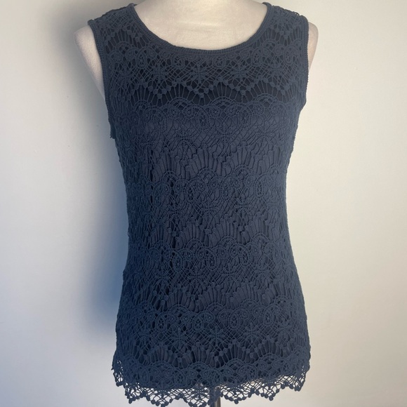 Adiva Tops - Adiva Black Sleeveless Lace Tank Top